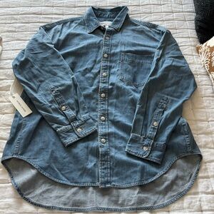 Aritzia Denim Forum The '80s Comfy Denim Shirt - SMALL